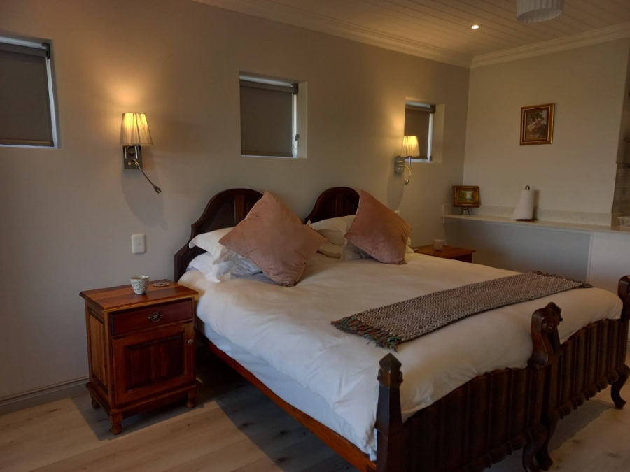 12 Bedroom Property for Sale in Wilderness Central Western Cape